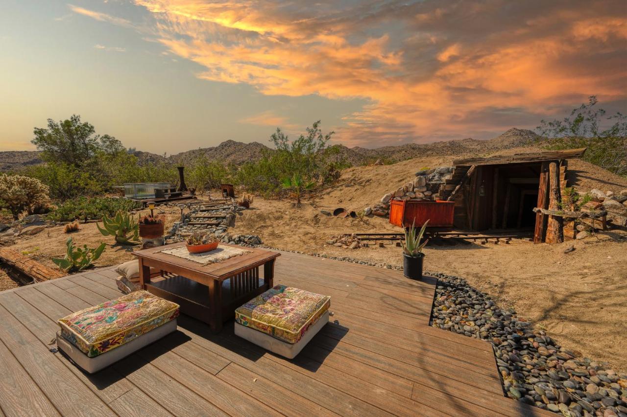 @ Marbella Lane - The Wine Mine Desert Escape ジョシュア・ツリー エクステリア 写真